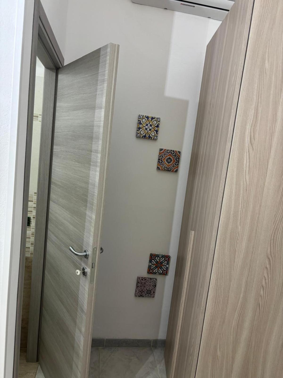 Matteotti Hotel Мадзара дел Вало Екстериор снимка
